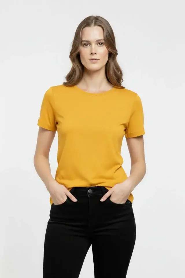 Tişört Bisiklet Yaka Slim Fit Likralı Tişört Günlük Basic Body - Sarı