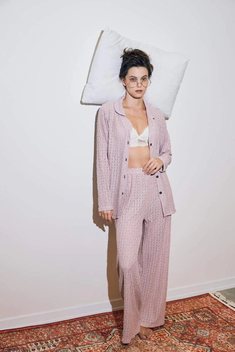 Kadın Önden Düğmeli Rahat Kesim Pijama Takımı – Pembe
