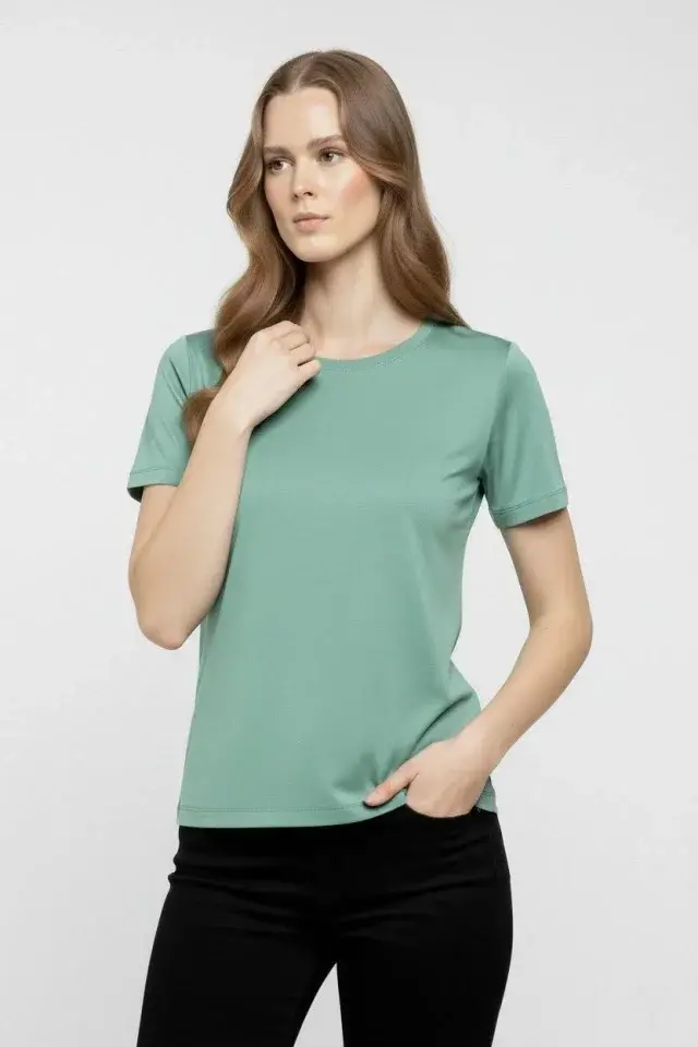 Tişört Bisiklet Yaka Slim Fit Likralı Tişört Günlük Basic Body - Mint Yeşili