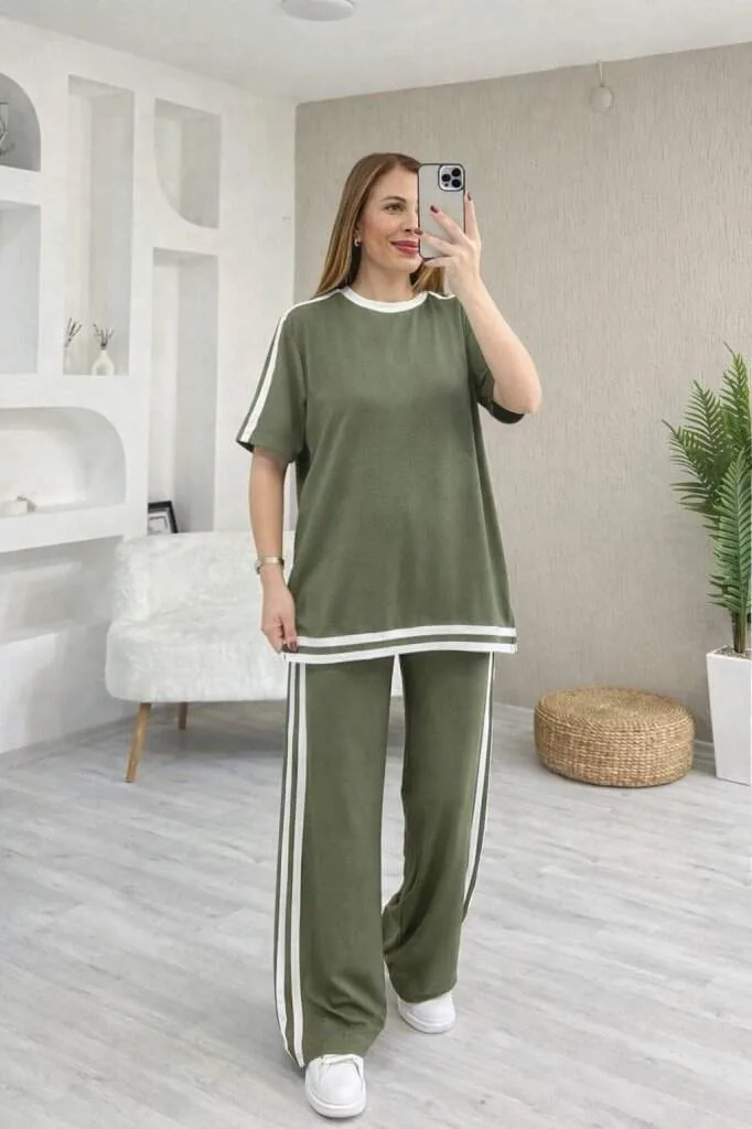 Kadın Kısa Kollu Bisiklet Yaka çift Renk şerit Detaylı Viskon Iki Iplik Bluz Ve Pantolon Ikili Takım