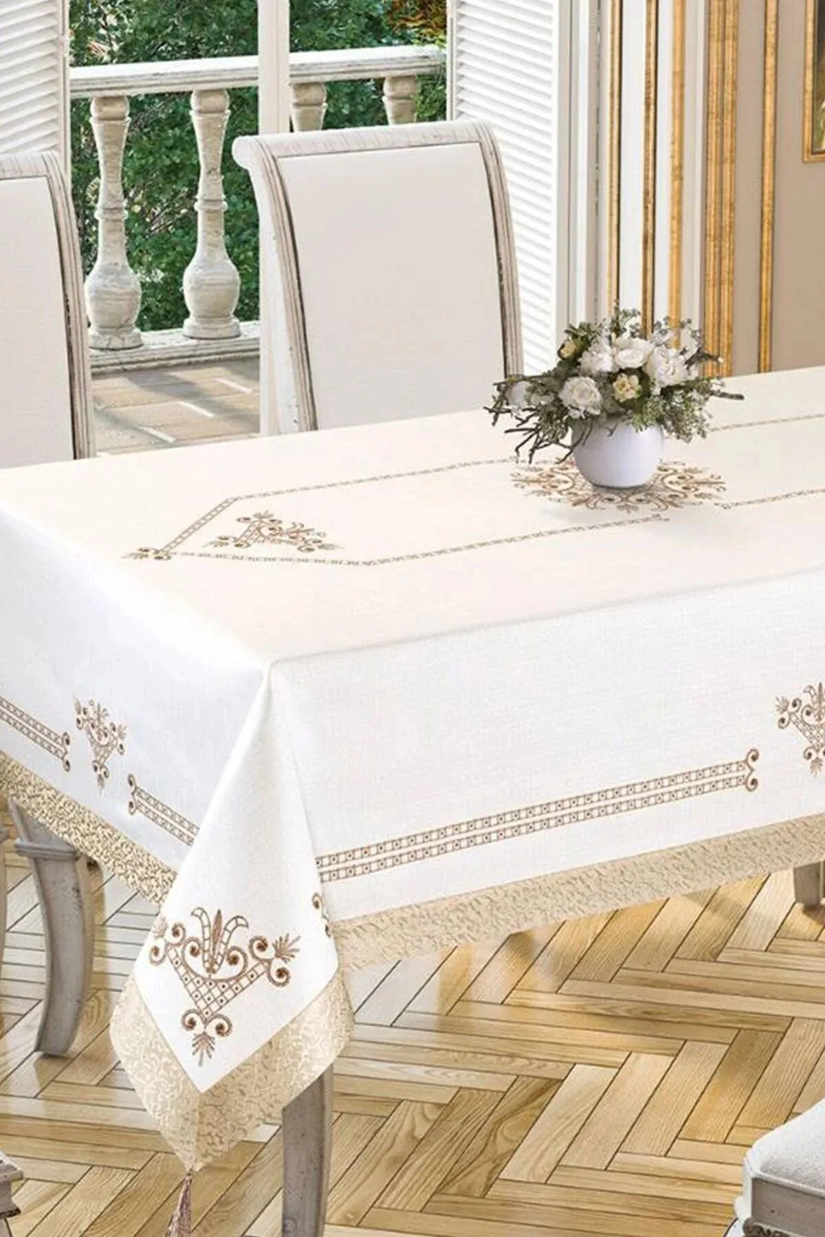Lale Baskılı Dikdörtgen Masa Örtüsü – Altın