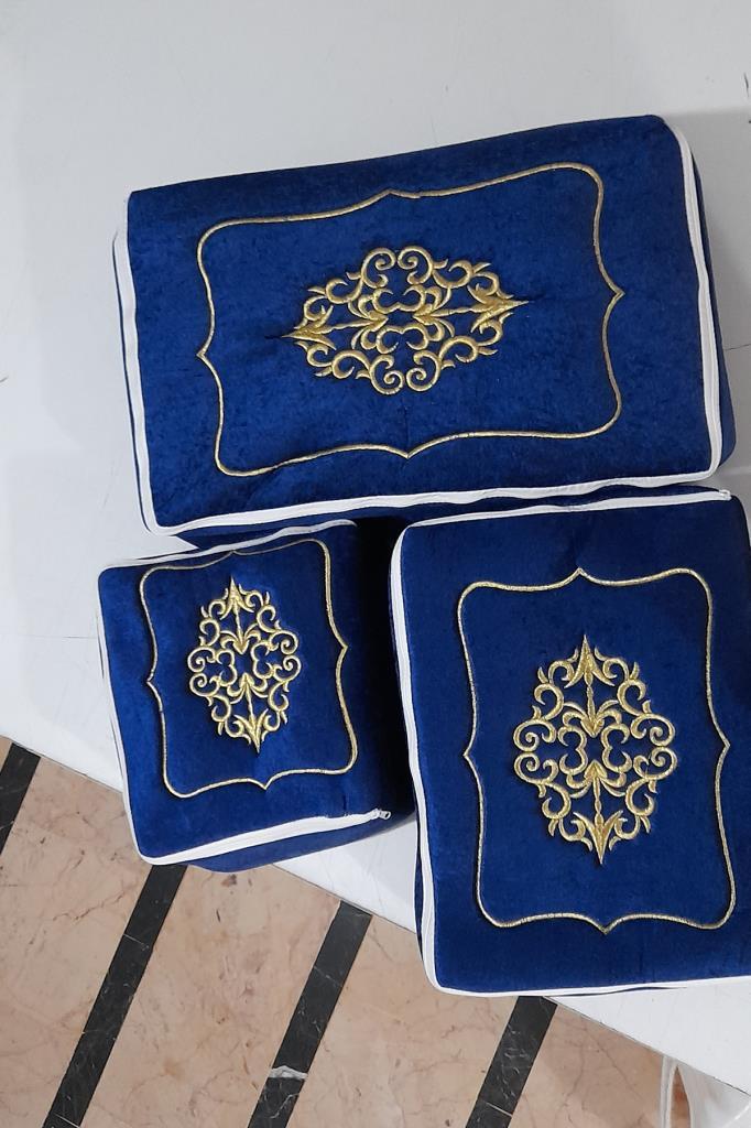 Nakışlı Kadife Fermuarlı Sünger 3lü Hurç Lacivert