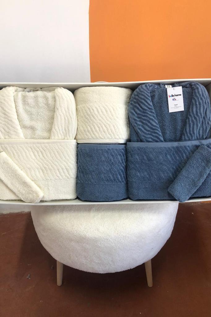 Zebra 8 Parça Aile Bornoz Takımı Krem - İndigo