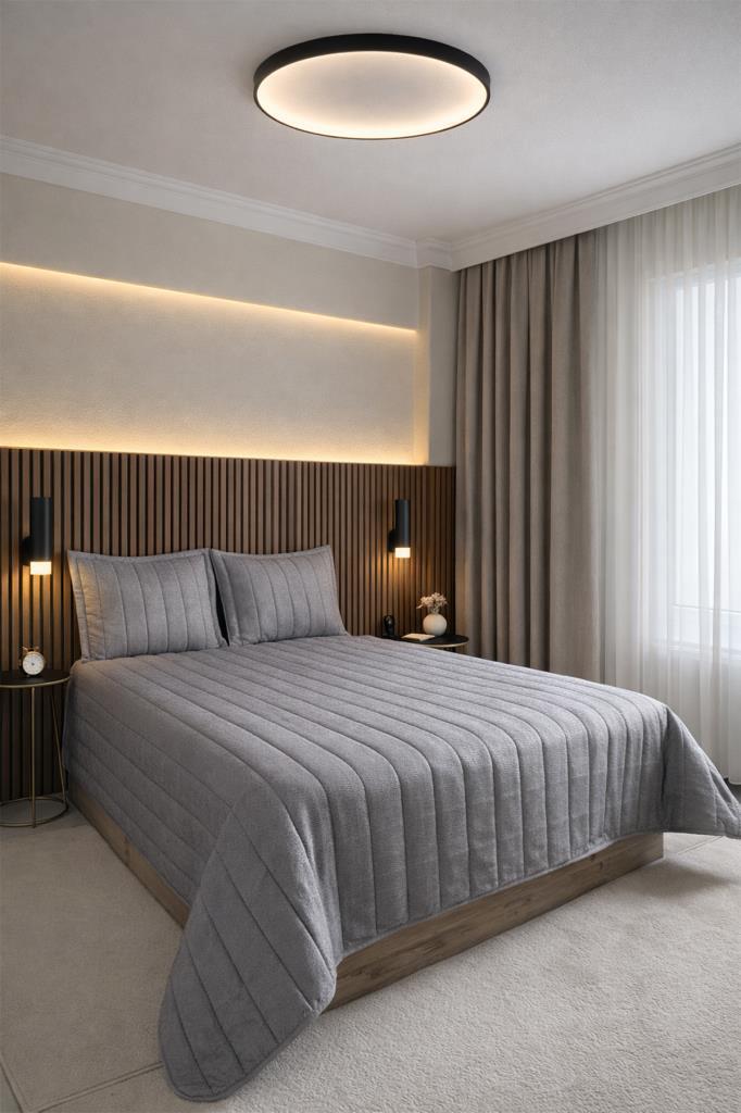 Velmira Jakarlı Kadife Elyaf Dolgulu Yatak Örtüsü 240x240 cm Gri
