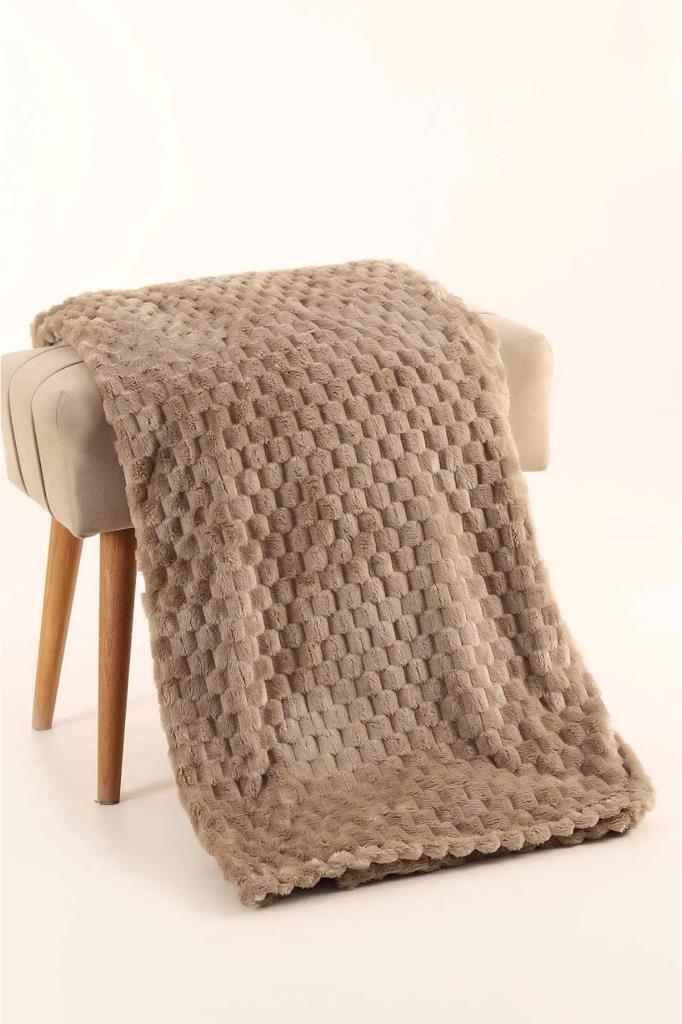 Mira Peluş Koltuk Örtüsü 180x220 Cm Kahve