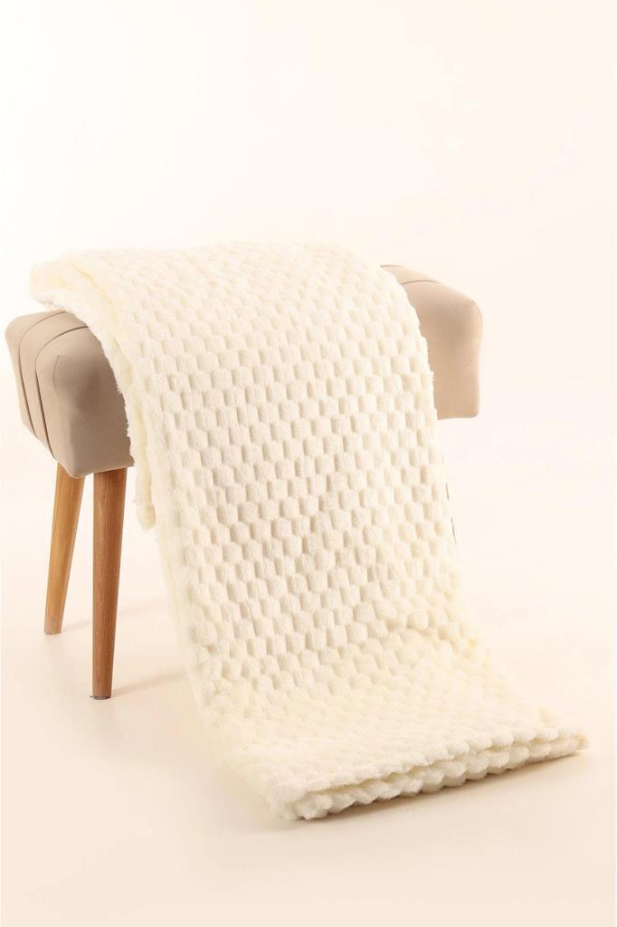 Mira Peluş Koltuk Örtüsü 180x220 Cm Krem