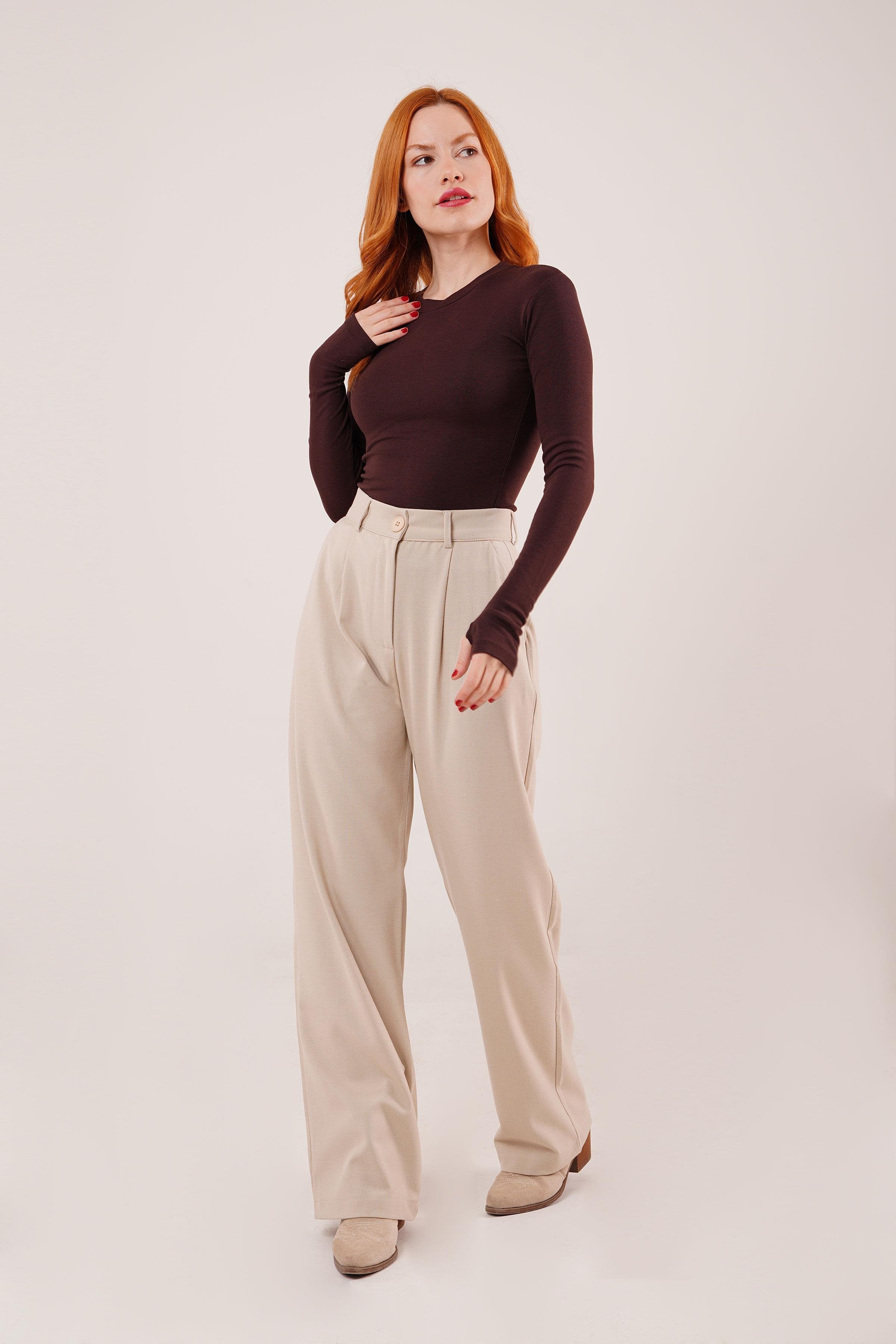 Premium Model Oturtmalı Toptan Krem Pantolon - Krem