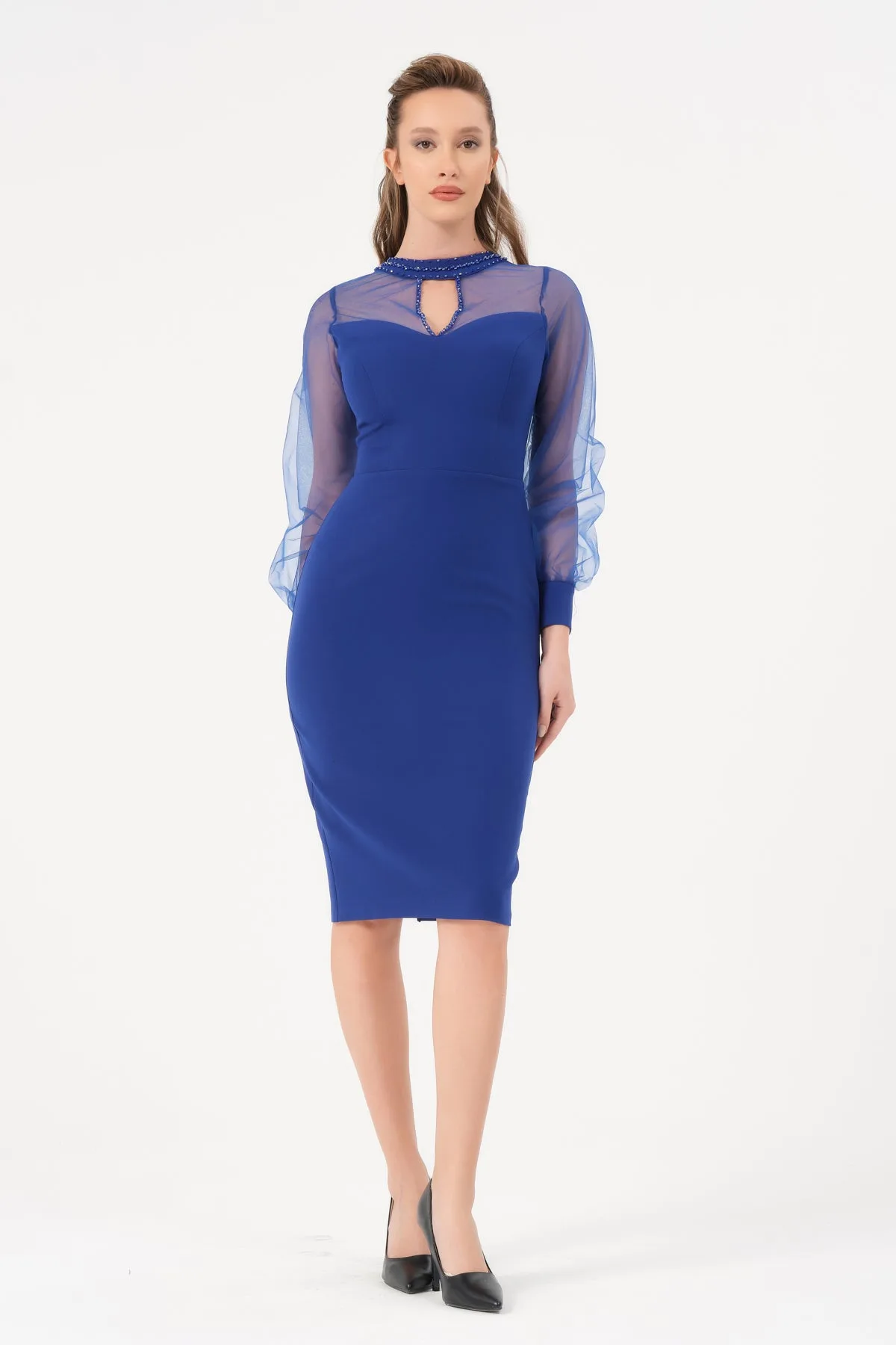 1601 - Saks – Saks, 38-42