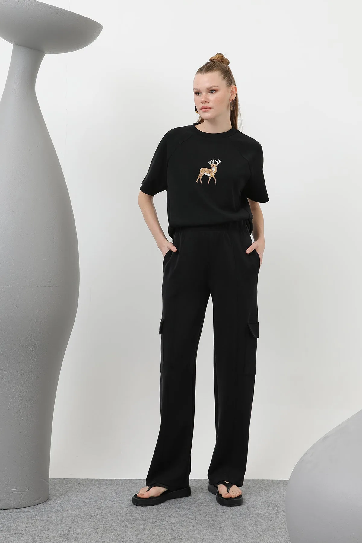 Kadın Ön Geyik Nakışlı Tshirt - 32119TSH - BLACK – Siyah, S-L