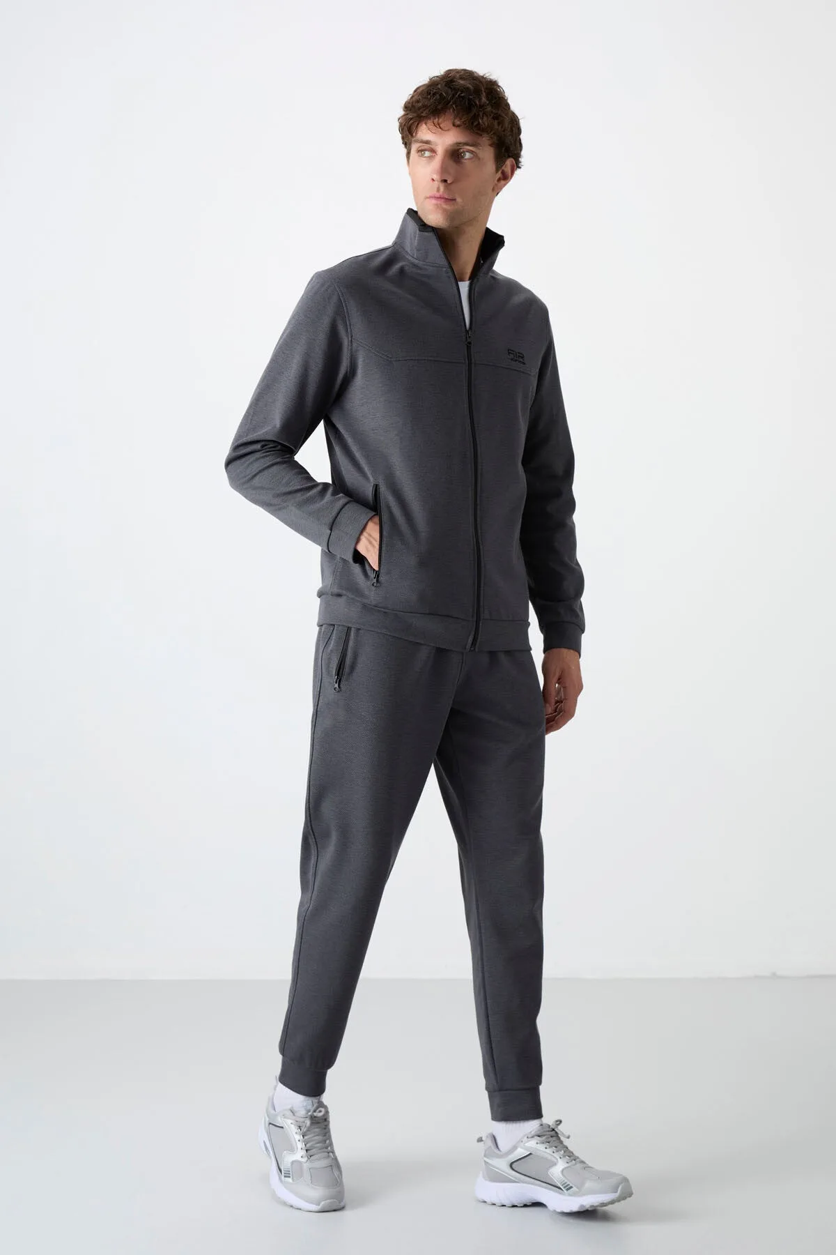 Hugo Koyu Gri Jogger Erkek Eşofman Takım - 85198 - Koyu gri/koyu gri – Koyu Gri, S