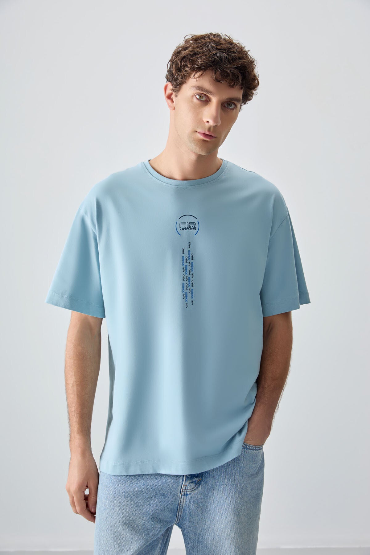 Açık Mavi %100 Pamuk Kalın Yumuşak Dokulu Oversize Fit Baskılı Erkek T-Shirt - 88355 - Açık mavi