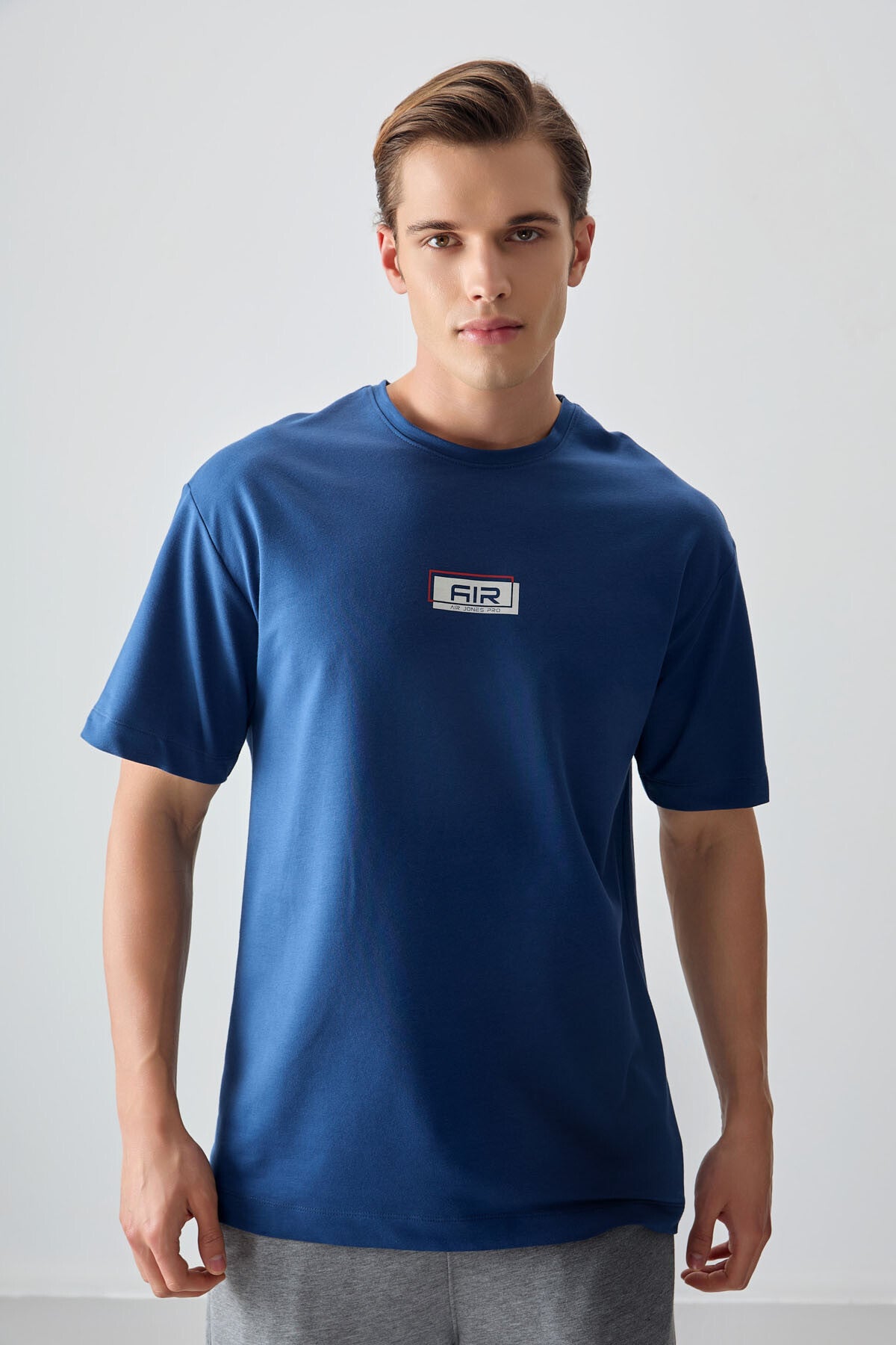 Parlament Pamuklu Kalın Yumuşak Dokulu Oversize Fit Baskılı Erkek T-Shirt - 88376 - Parlament