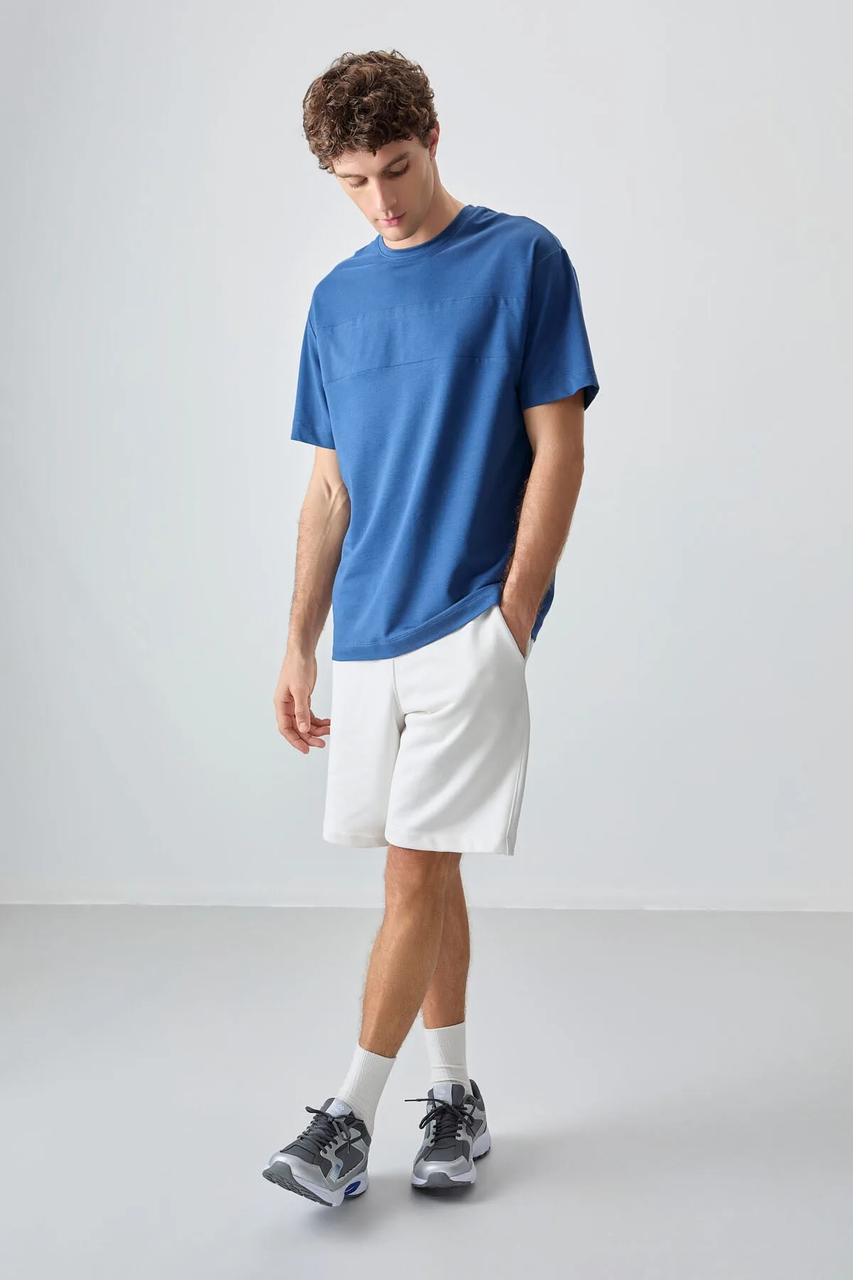 Parlament Pamuklu Kalın Yumuşak Dokulu Oversize Fit Basic Erkek T-Shirt - 88378 - Parlament – Parlament, S