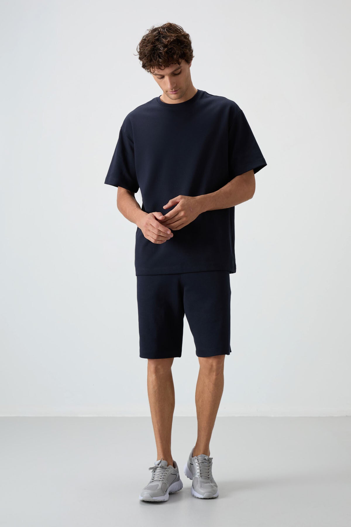 Lacivert Pamuklu Kalın Yumuşak Dokulu Oversize Fit Basic Erkek Şort Takım - 85249 - Laci/laci