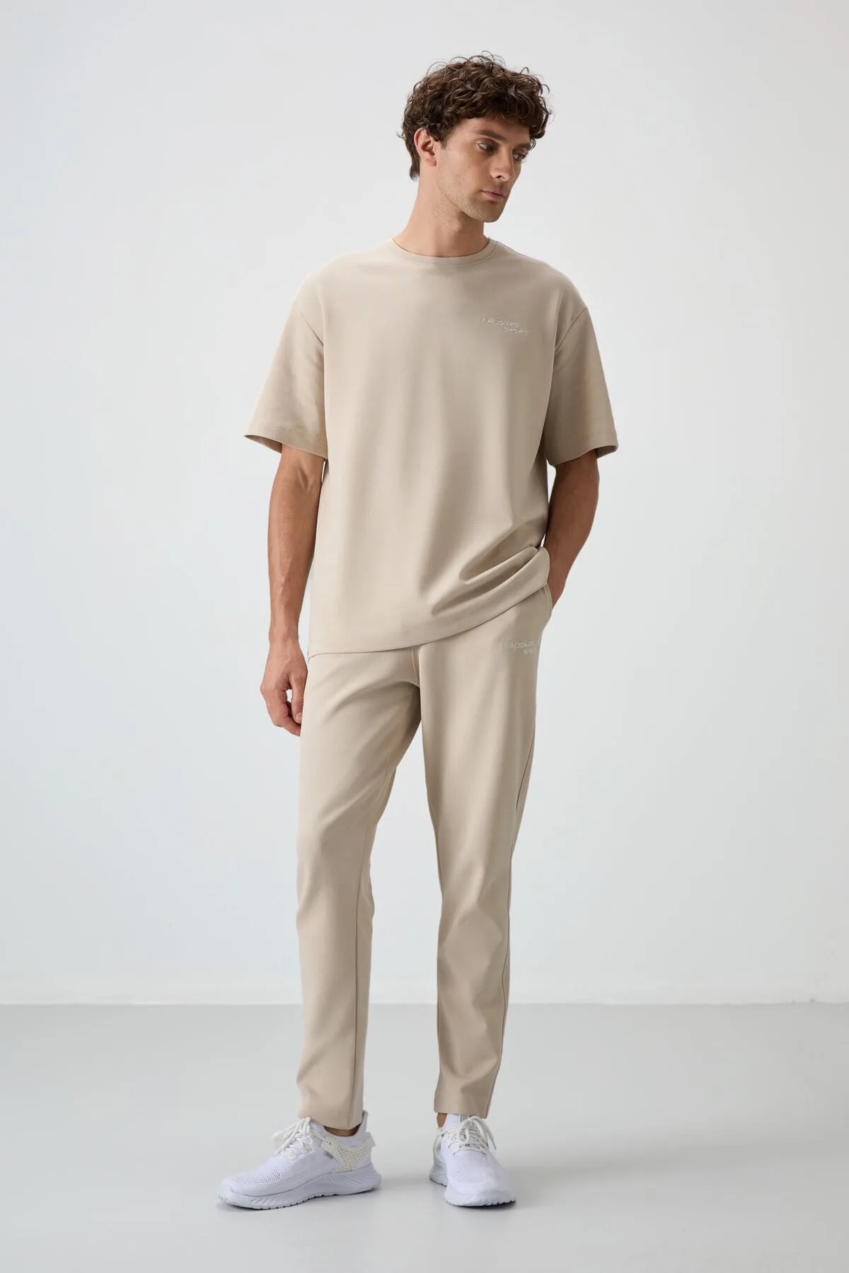 Bej Pamuklu Kalın Yumuşak Dokulu Oversize Fit Nakışlı Erkek Eşofman Takım - 85252 - Bej/bej – Bej, S