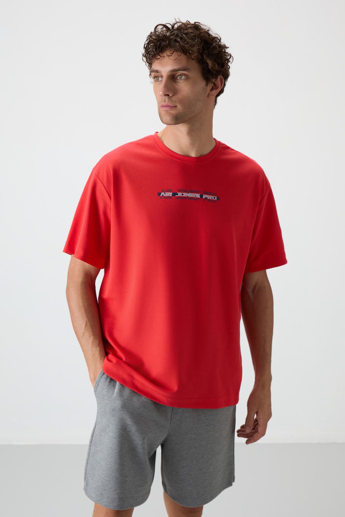 Fiesta Pamuklu Kalın Yüzeyi Dokulu Oversize Fit Baskılı Erkek T-Shirt - 88365 - Fiesta