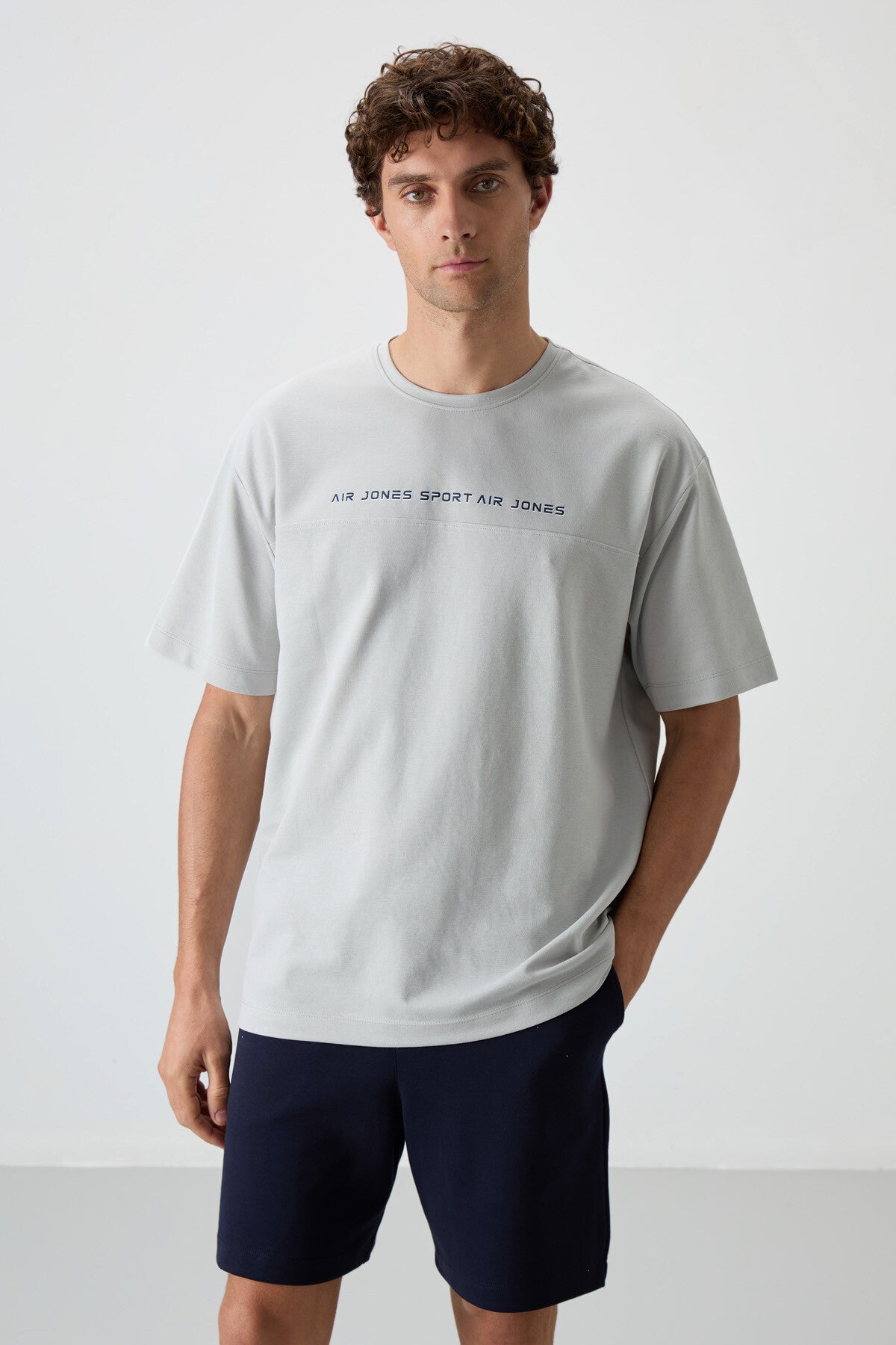 Taş Pamuklu Kalın Yüzeyi Dokulu Oversize Fit Baskılı Erkek T-Shirt - 88371 - Taş