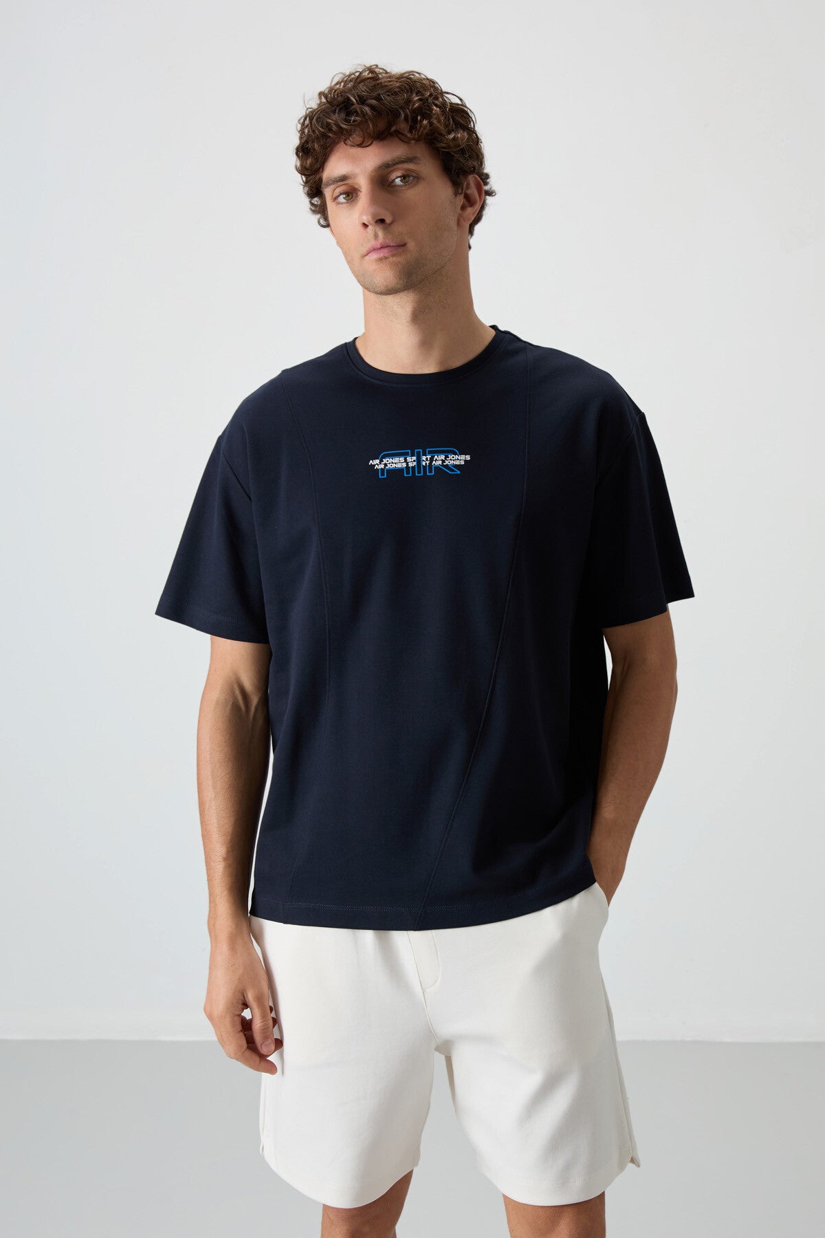 Lacivert Pamuklu Kalın Yüzeyi Dokulu Oversize Fit Baskılı Erkek T-Shirt - 88372 - Lacivert