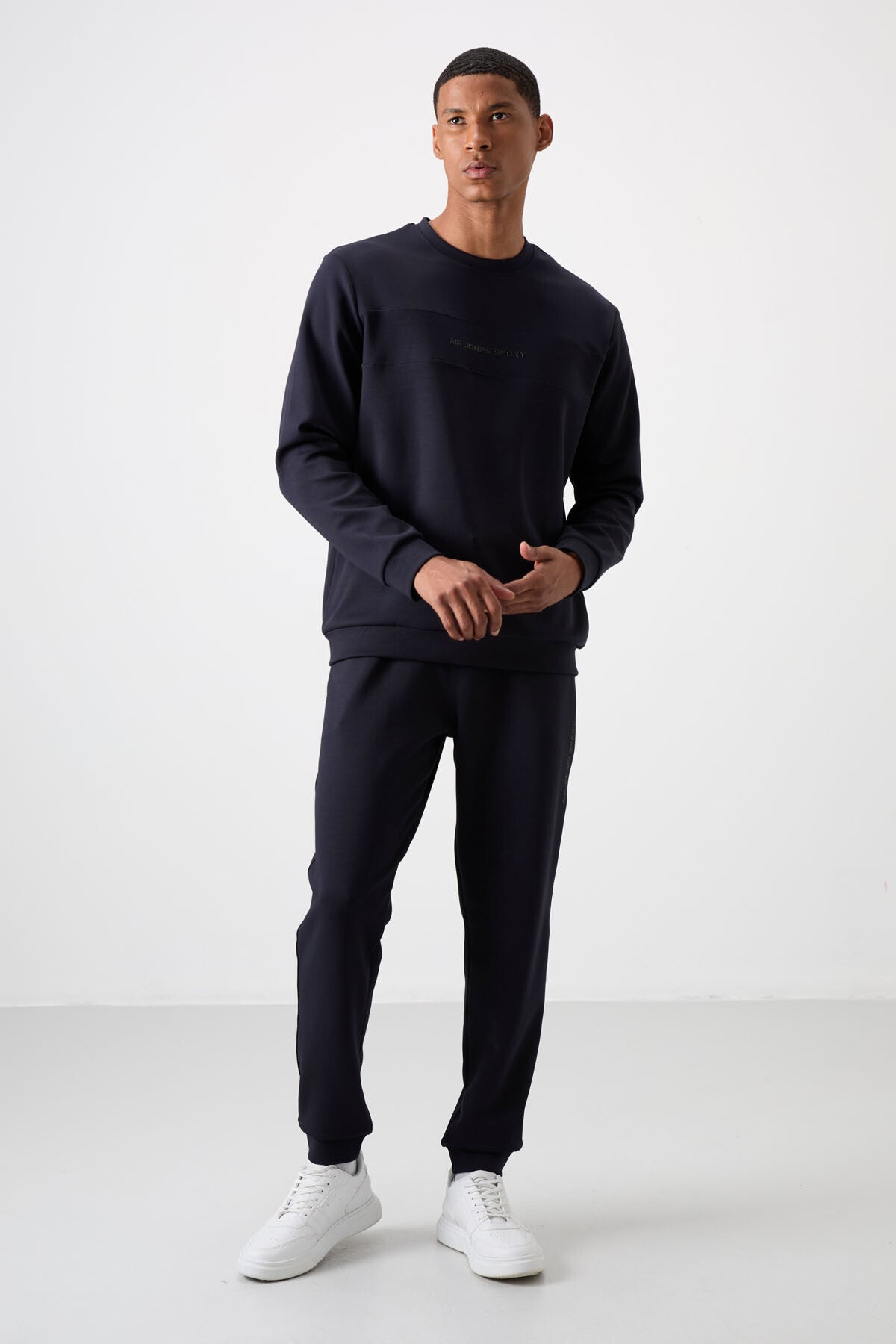 Lacivert Pamuklu Kalın Yumuşak Dokulu Comfort Fit Baskılı Erkek Eşofman Takım - 85253 - Laci/laci