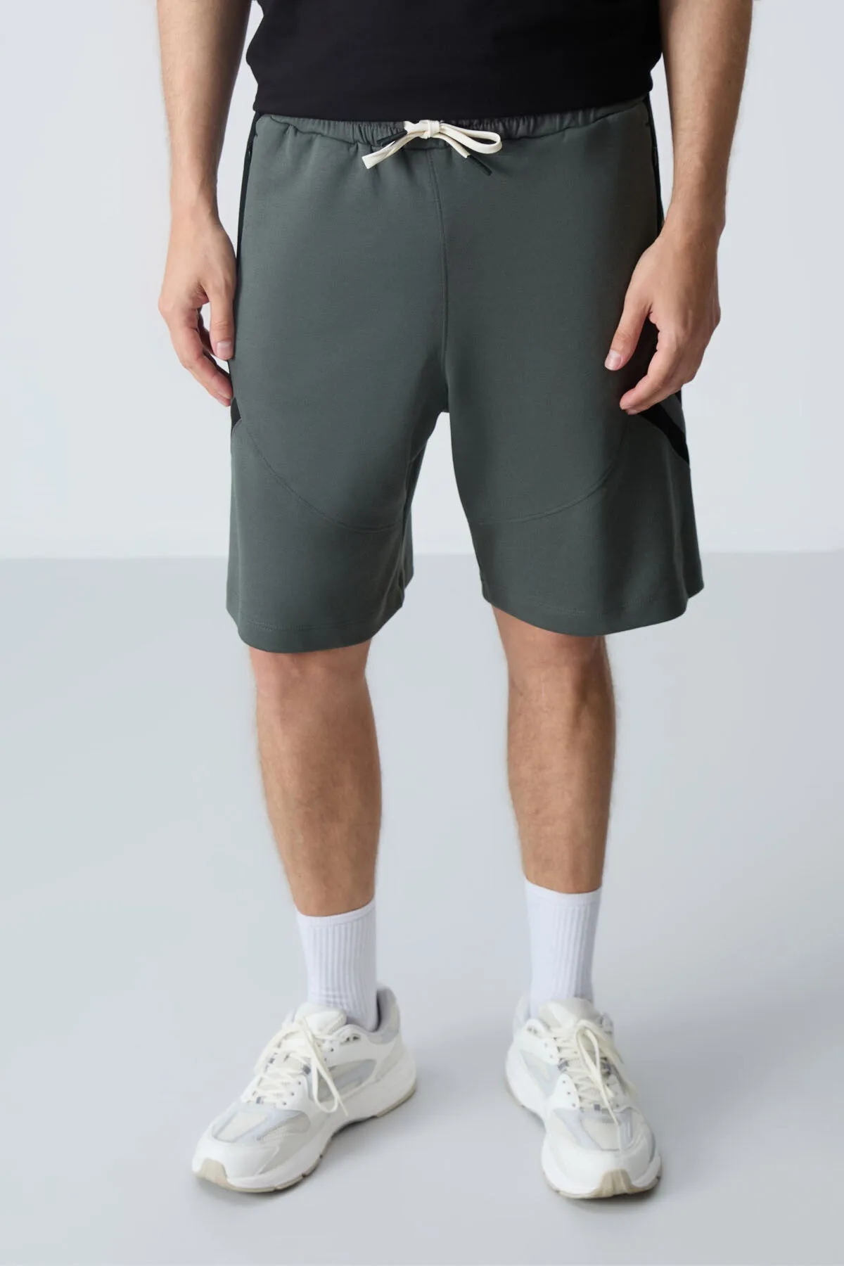 Haki Pamuklu Kalın Yumuşak Dokulu Standart Fit Basic Erkek Şort - 81281 - Haki – Haki, S