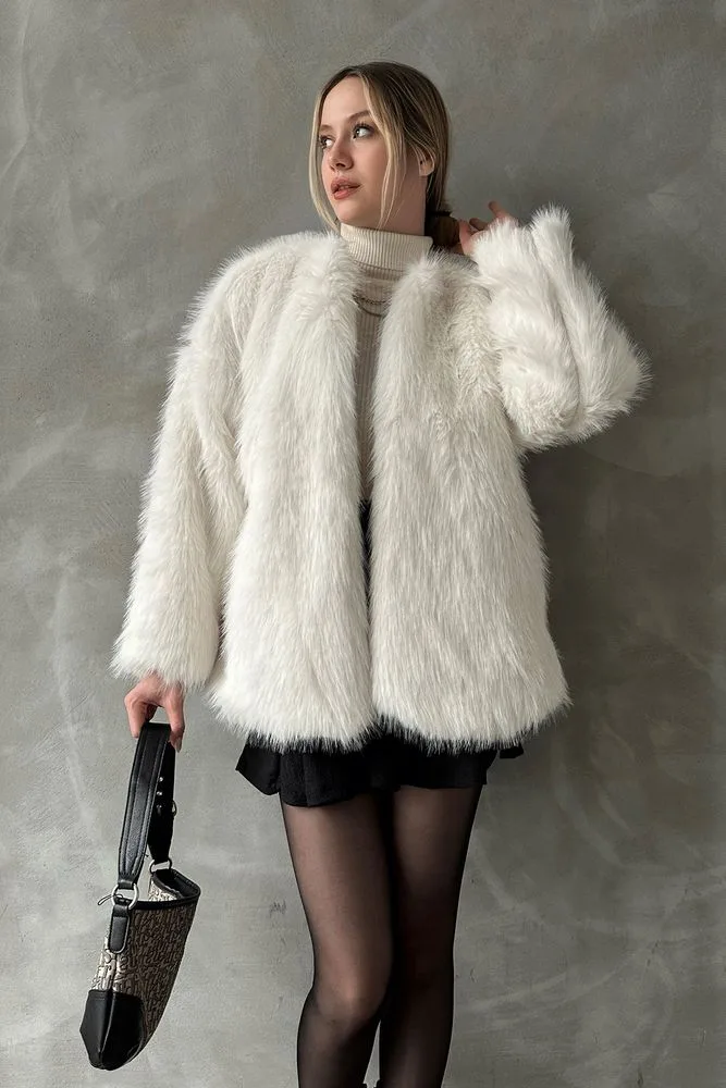 Topshow Krem Peluş Toptan Kaban - KREM – Krem, S