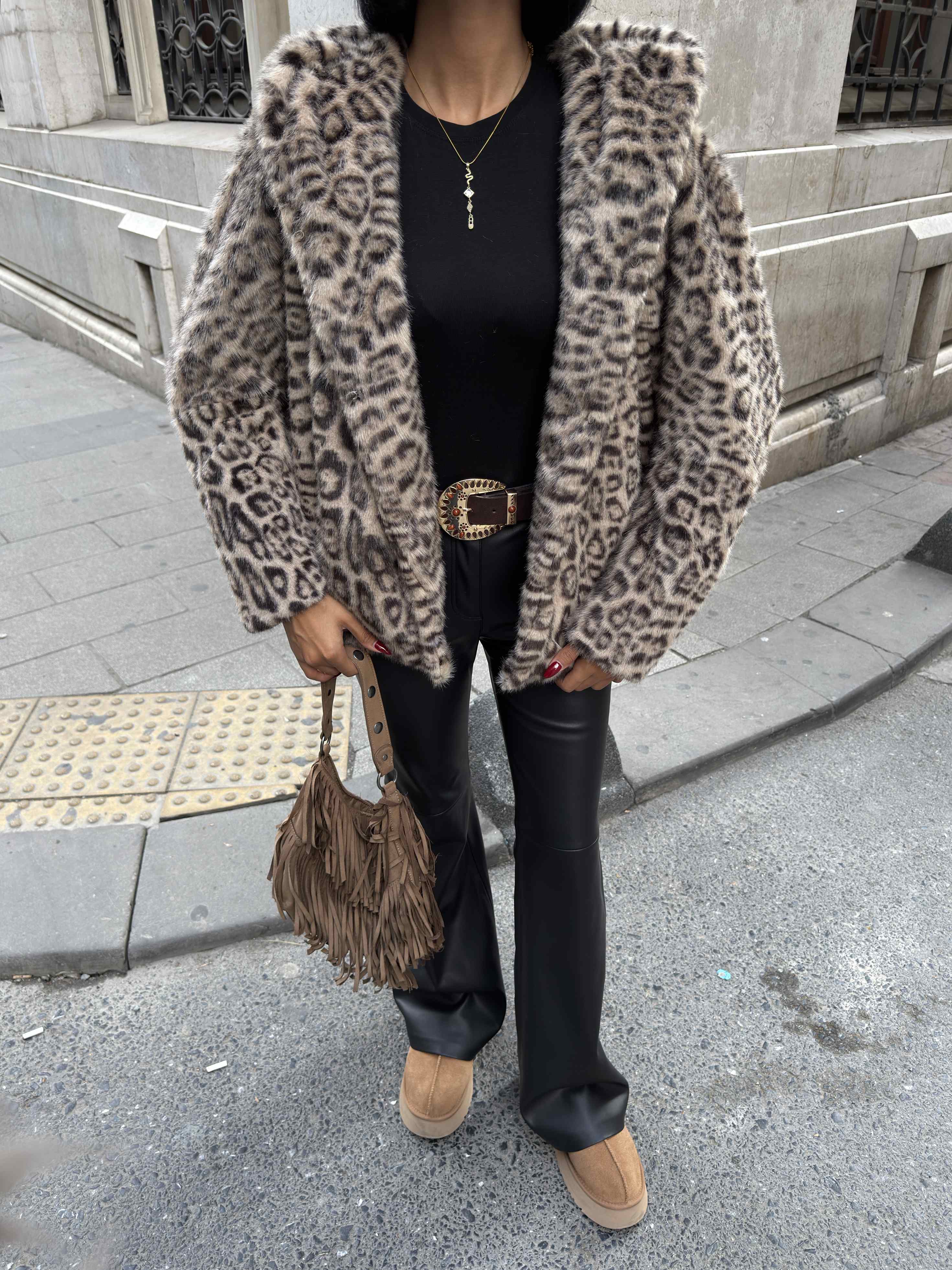 3098 KAPŞONLU LEOPAR KÜRK - CREAM - KREM