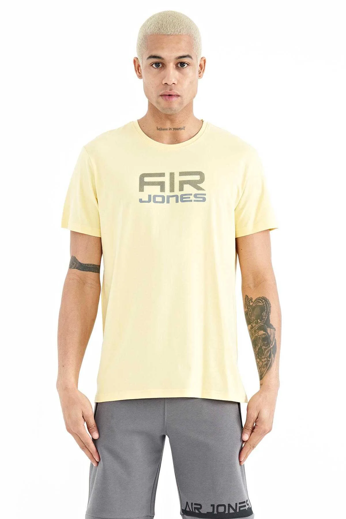 Tommylife Toptan Liam O Yaka Standart Kalıp Baskılı Erkek T-Shirt 88207 Sarı - SARI – Sarı, S