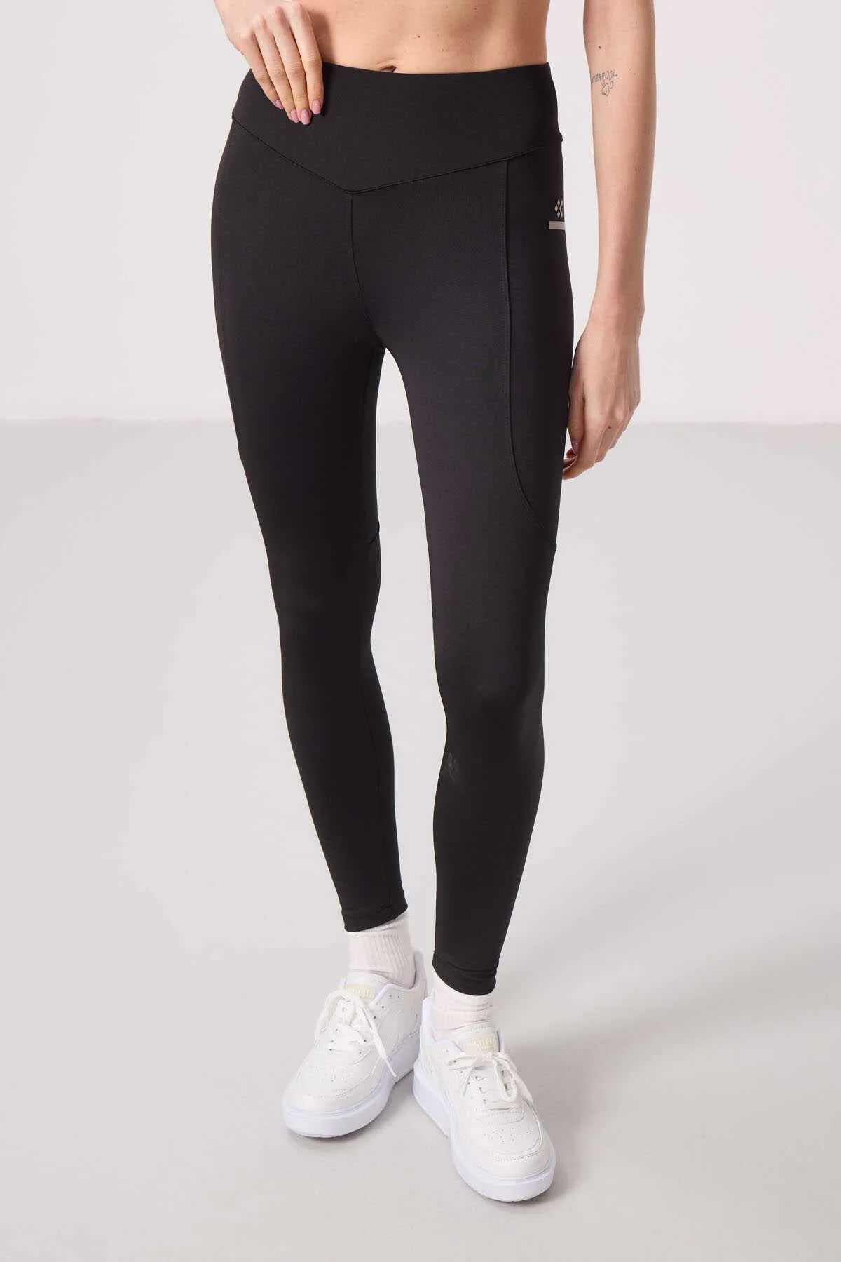 Tommylife Toptan Polyester Standart Fit Esnek Performans Kadın Tayt - 94666 Siyah - Siyah – Siyah, M