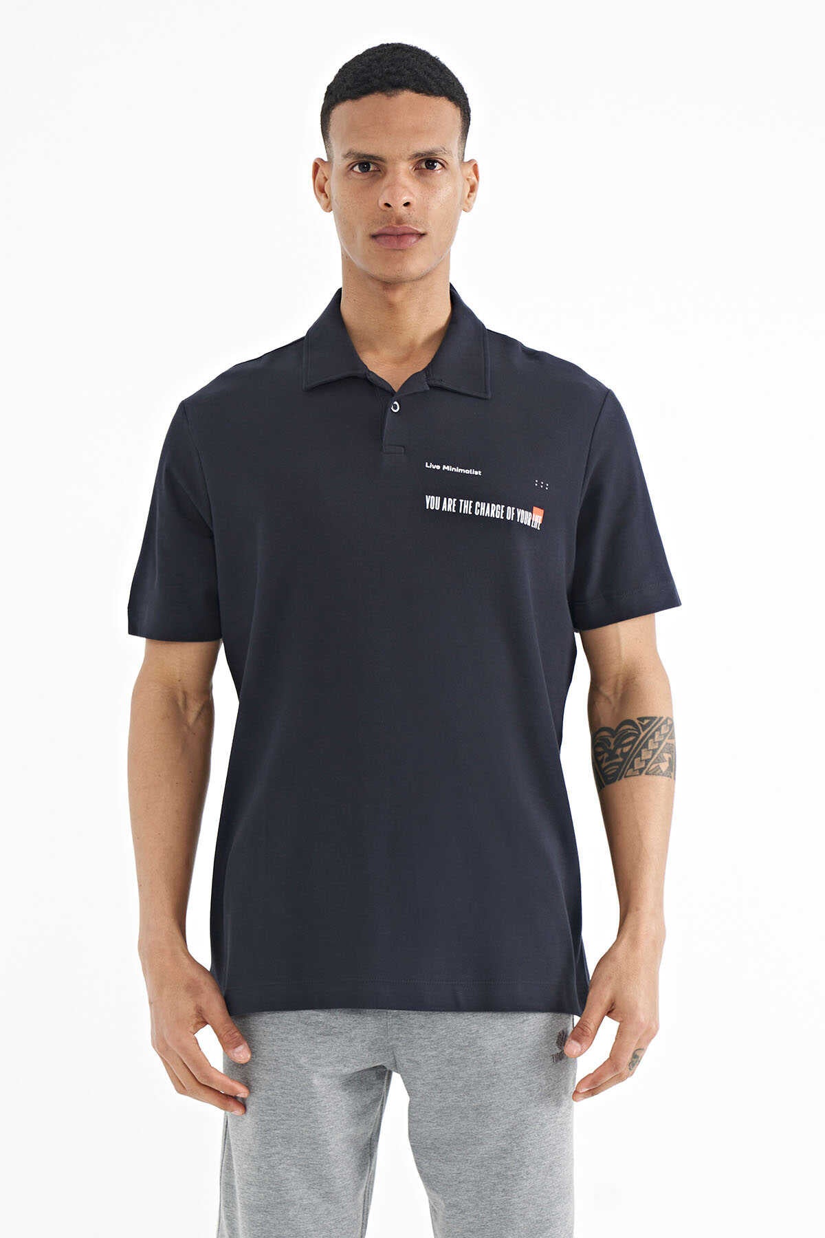 Tommylife Toptan Lacivert Yazı Baskılı Standart Form Polo Yaka Erkek T-Shirt - 88236 - LACİVERT