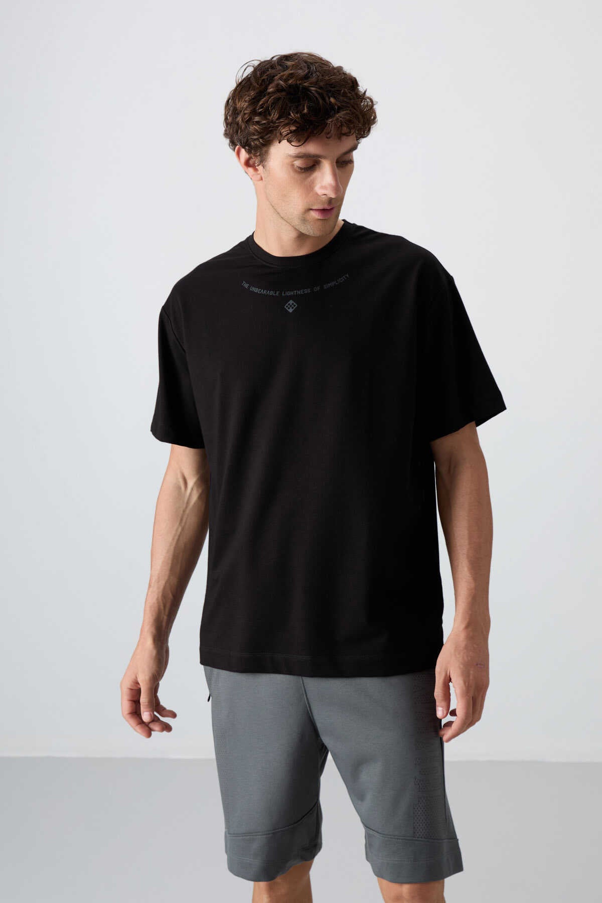 Tommylife Toptan O Yaka Oversize Baskılı Erkek T-Shirt 88343 Siyah - SİYAH