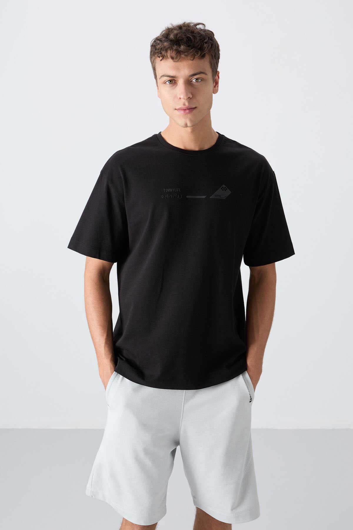 Tommylife Toptan O Yaka Oversize Baskılı Erkek T-Shirt 88330 Siyah - SİYAH