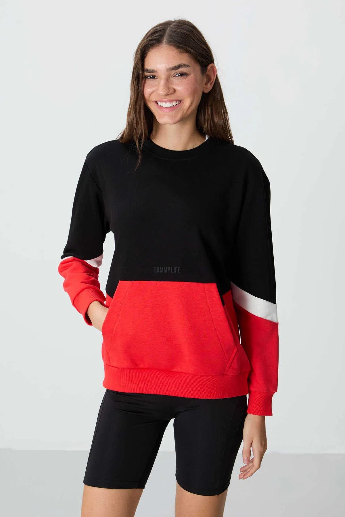 Tommylife Toptan O Yaka Oversize Kadın Sweatshirt 97289 Siyah - SİYAH – Siyah, S