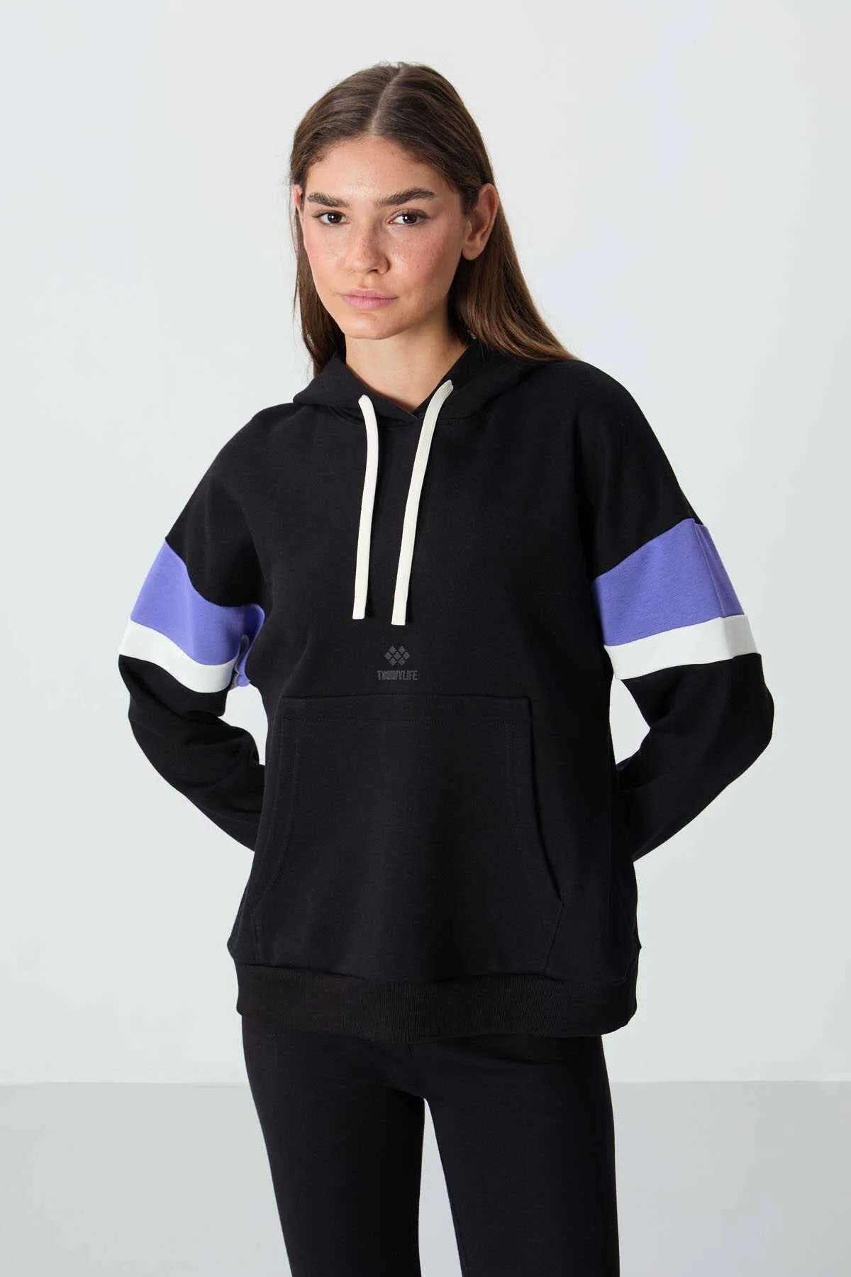 Tommylife Toptan Kapüşonlu Oversize Kadın Sweatshirt 97290 Siyah - SİYAH – Siyah, S