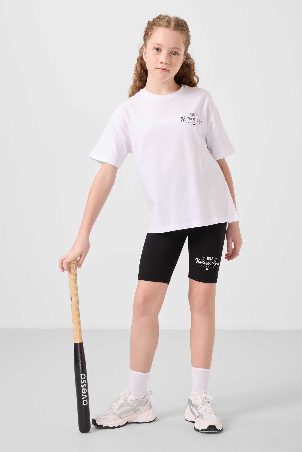 Tommylife Toptan Pamuklu O Yaka Standart Fit Baskılı Kız Çocuk Tayt Takım 75190 Beyaz Siyah - Beyaz/Sıyah