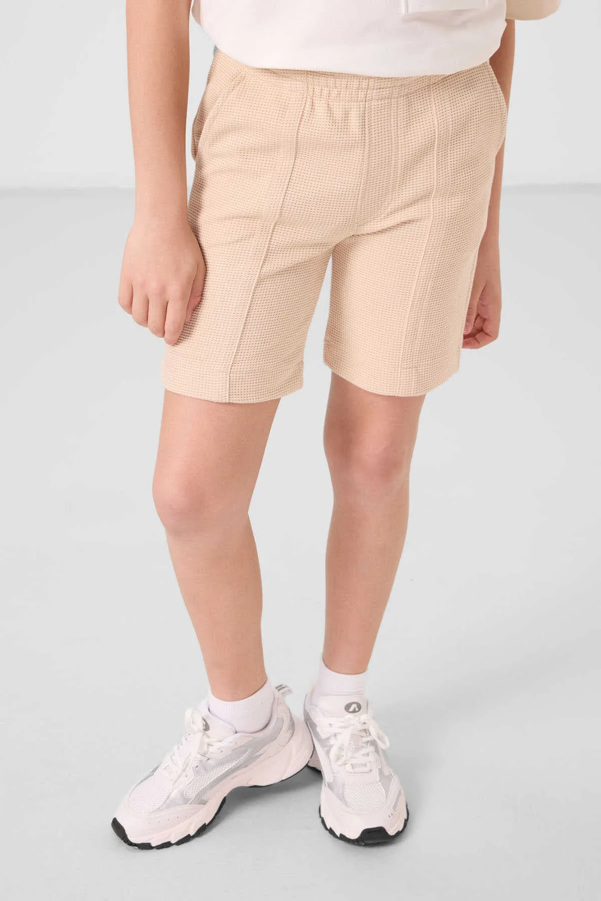 Tommylife Toptan Pamuklu Yumuşak Dokulu Standart Fit Basic Erkek Çocuk Şort 11289 Bej - Bej – Bej, 7-8