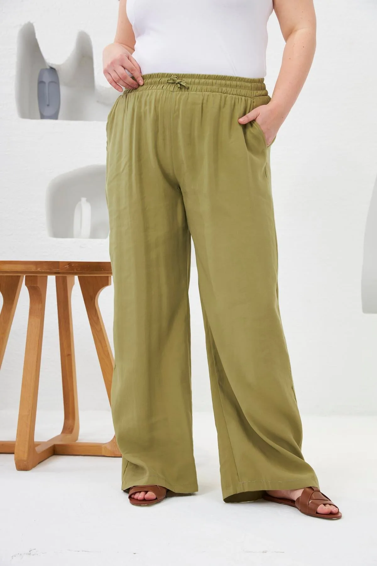 Beli Lastikli Geniş Paça Büyük Beden Pantolon Oliv – 44