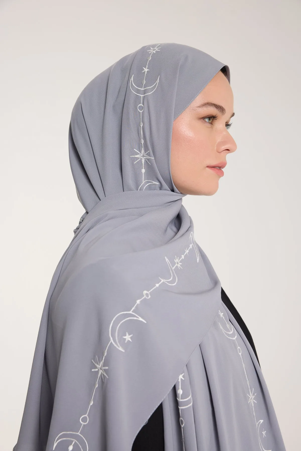 Nakış Şal - Hilal Dokuma - Gri - Beyaz - Hilal Dokuma - Gri - Beyaz