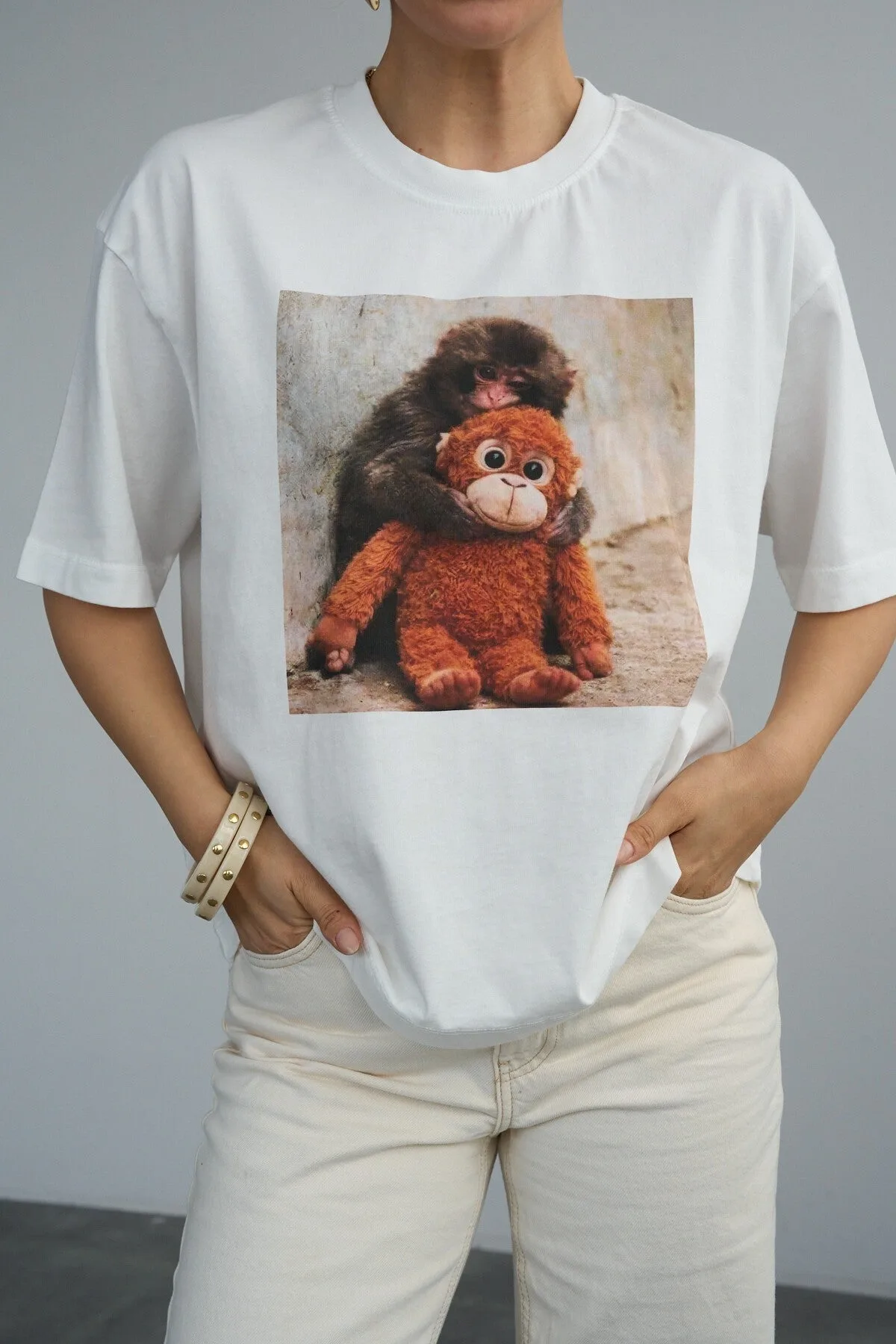 Krem Baby Monkey Baskı T-Shirt
