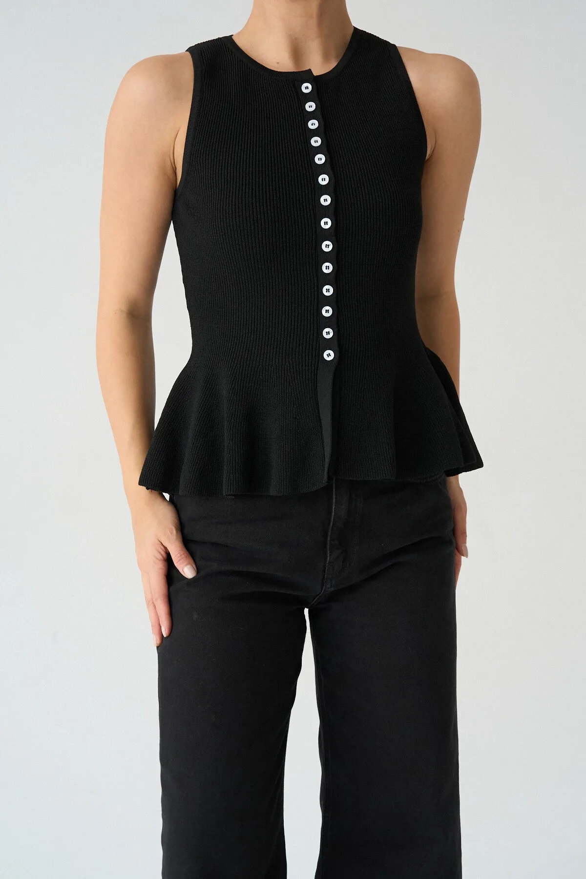 Siyah Triko Düğmeli YELEK