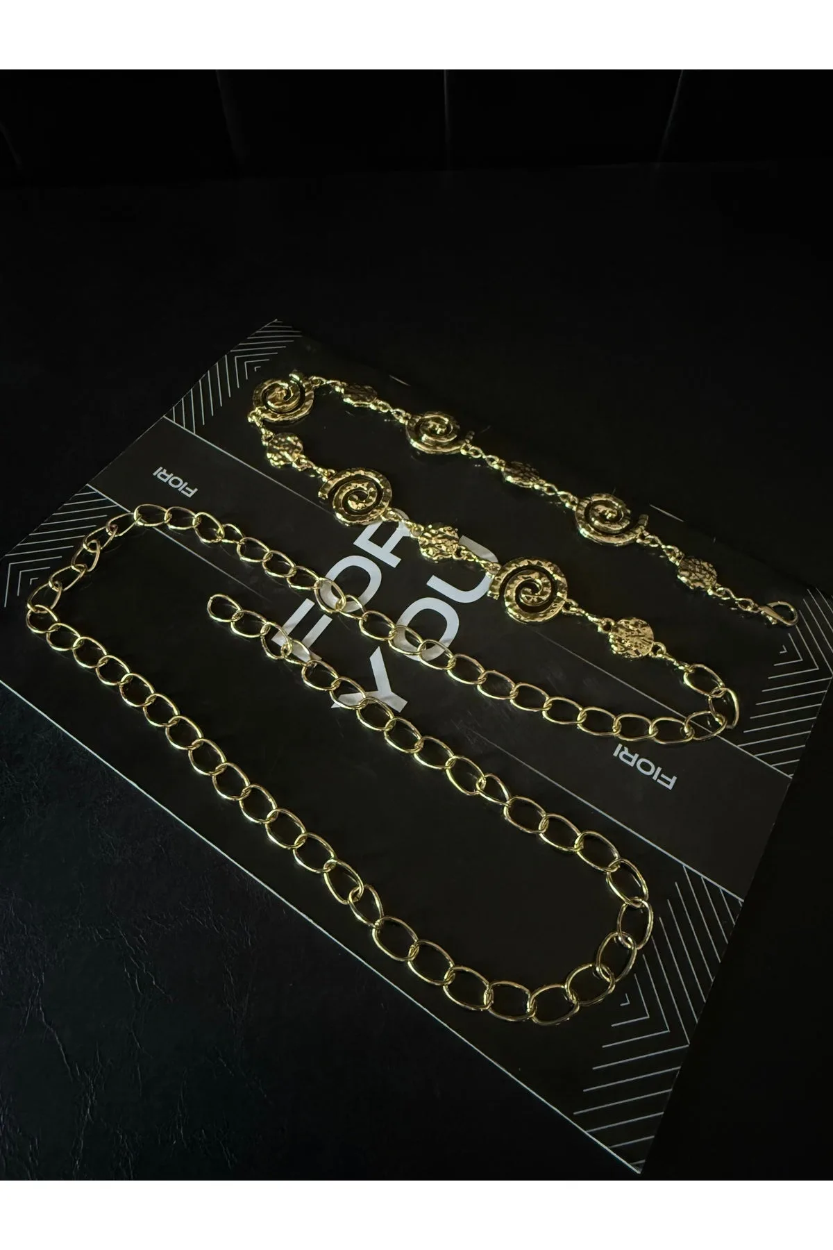 Salyangoz Zincir Detaylı Kadın Kemeri Bel Kemeri,Elbise Kemeri,Etek Kemeri,Pantolon Kemeri - Gold