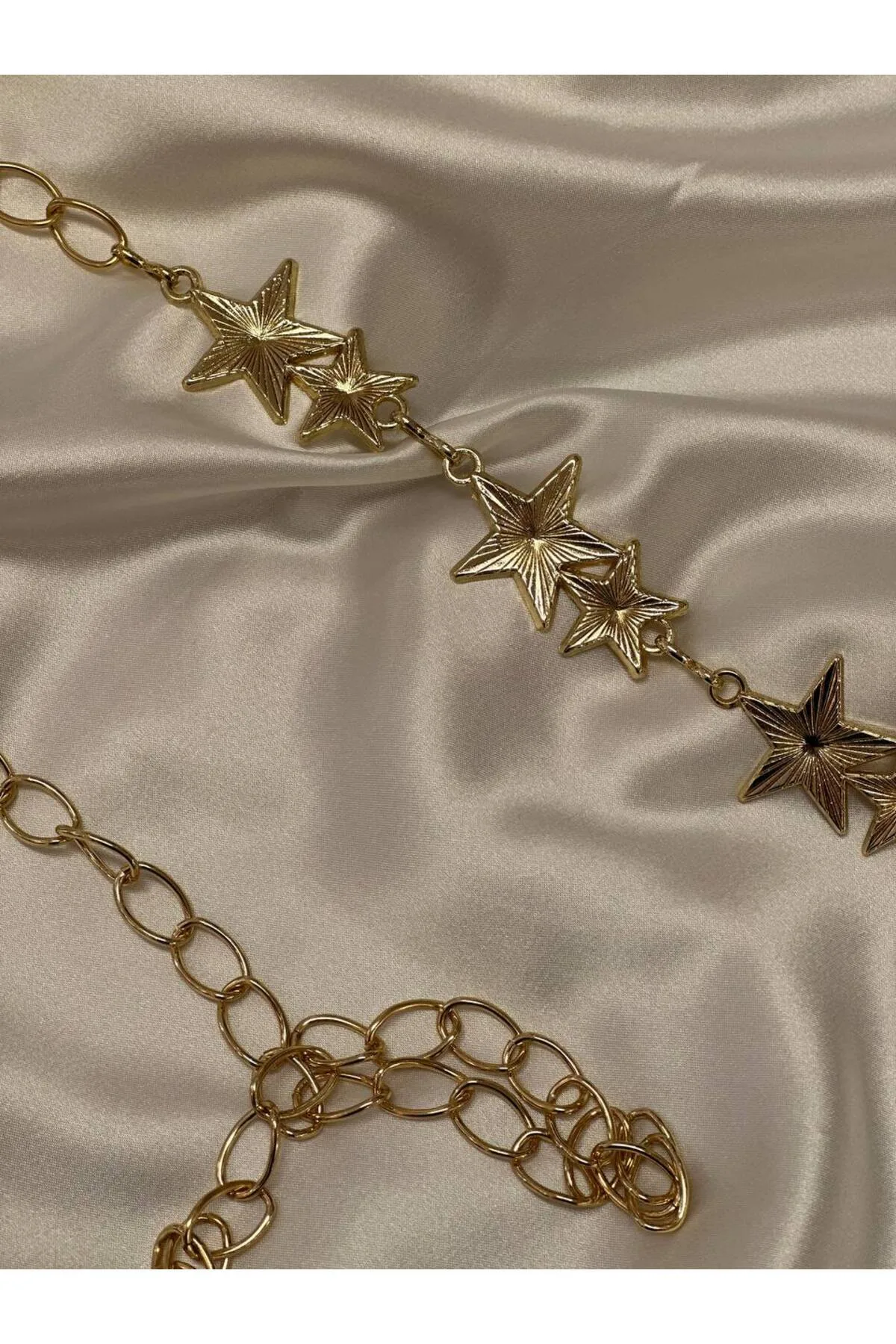 Yıldızlı Zincir Detaylı Kadın Kemeri Bel Kemeri,Elbise Kemeri,Etek Kemeri,Pantolon Kemeri - Gold