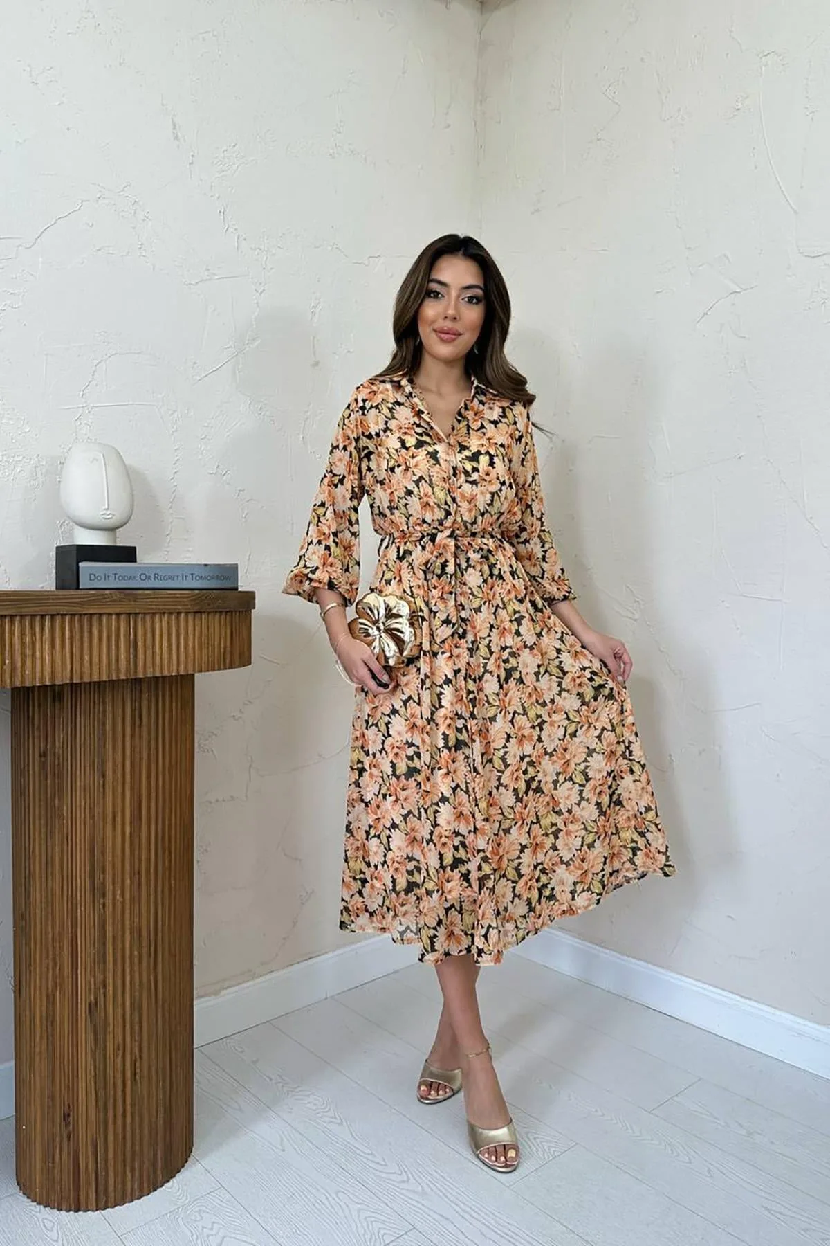Bej Kuşaklı Şifon Elbise - Bej – Bej, L