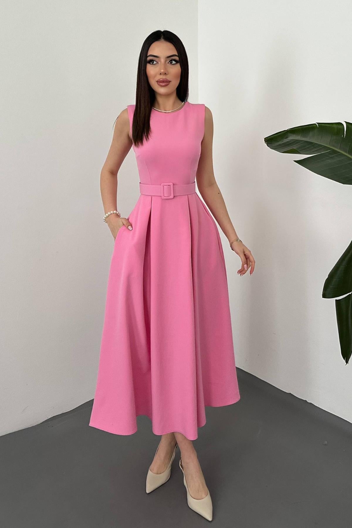 Pembe Halter Yaka Kloş Elbise - Pembe