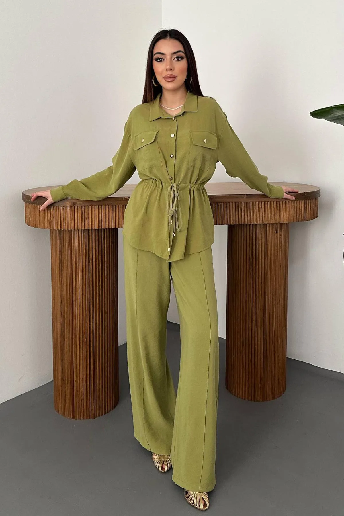 Olive Düğme Detaylı Gömlek Ve Nervürlü Pantolon Takım - Olive – Zeytin, L