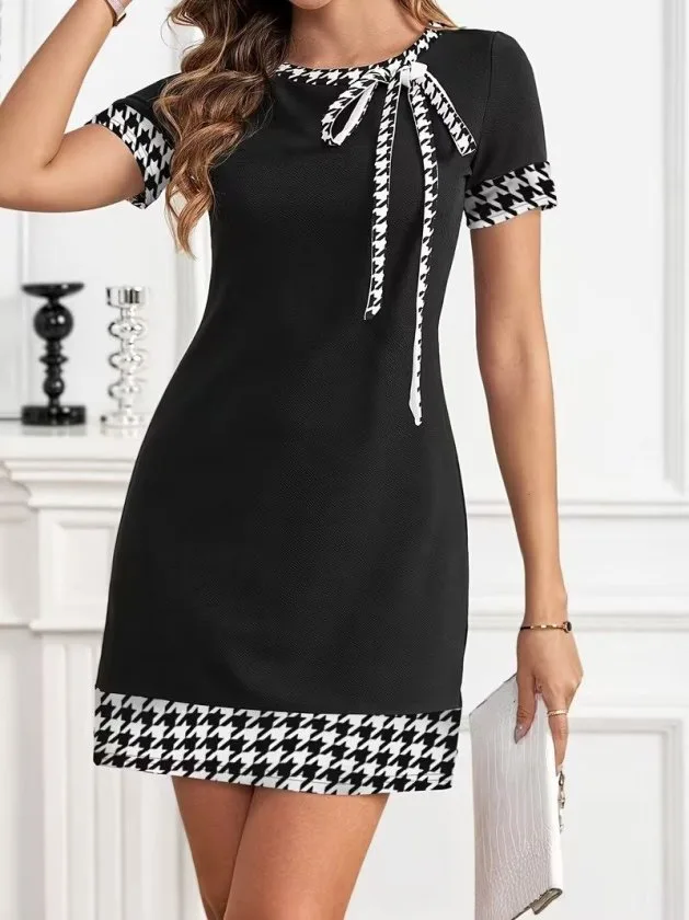 Kadın Kısa Kollu Yakadan Bağcıklı Kazayagı Desenli Kısa Janjan Elbise, 35138 - Siyah – Siyah, L-XL