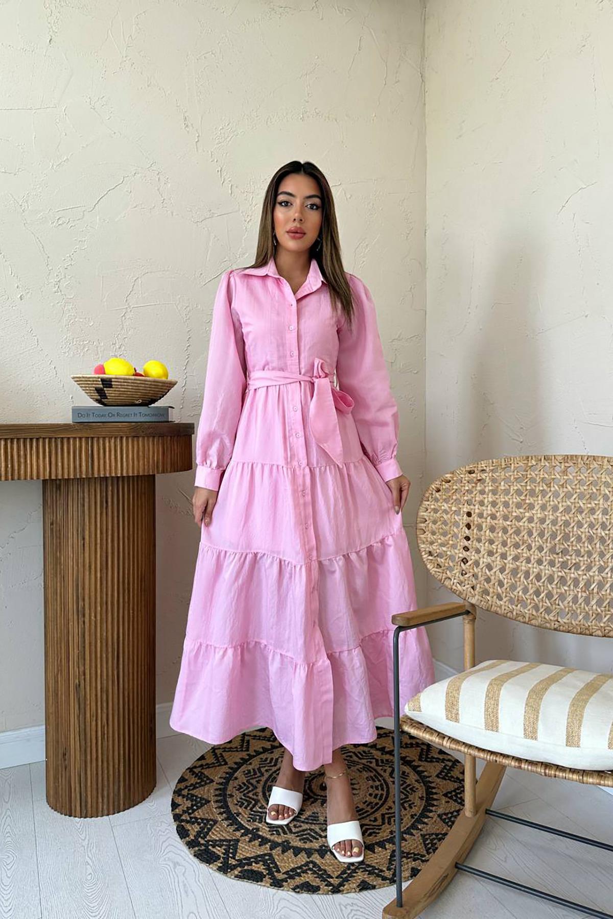 Pembe Kuşaklı Çizgi Desenli Elbise - Pembe