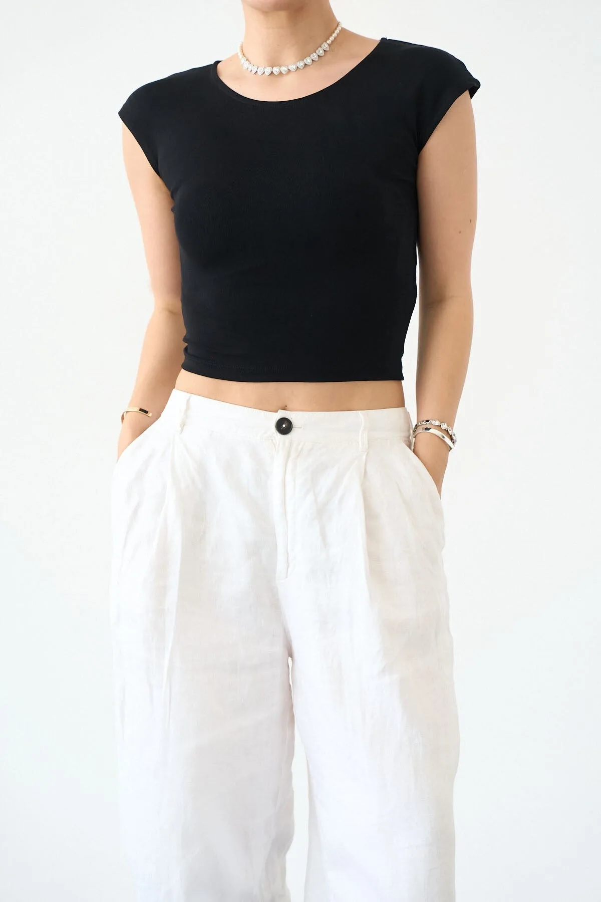 Siyah Kolsuz Body 1017 – S