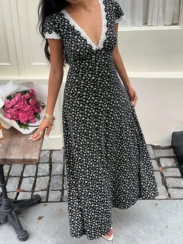 Kadın Kısa Kollu Derin V Yakalı Dantel Detaylı çiçek Desenli Uzun Süprem Elbise, 36280 - Siyah – Siyah, 2XL-3XL
