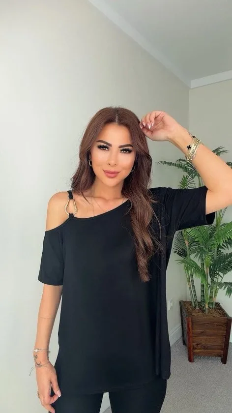 Kadın Kısa Kollu Tek Omuzdan Askılı Toka Detaylı Viskon Bluz, 36530 - Siyah – Siyah, S-M